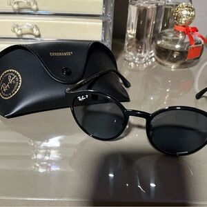 Ray-Ban Black Sunglasses